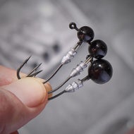 VMC Finesse Football Jig Head