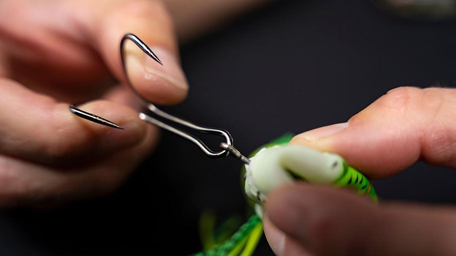 How-To Change Out Your Frog Hooks