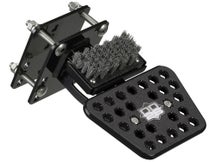 DD26 Fishing Access XL Step w/Mean Clean Kick Brush 