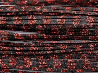 A.T. Skirt Nature Scale Black/Red Scale