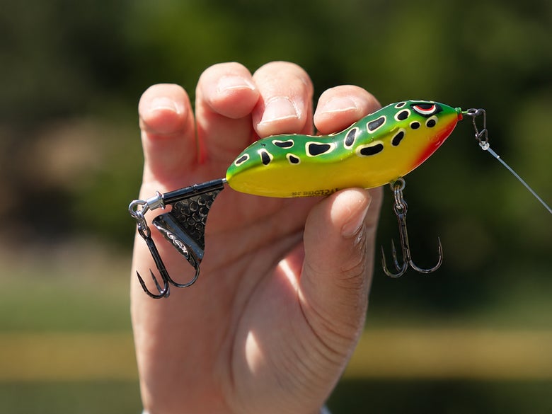 cyclone pro jr. in hand