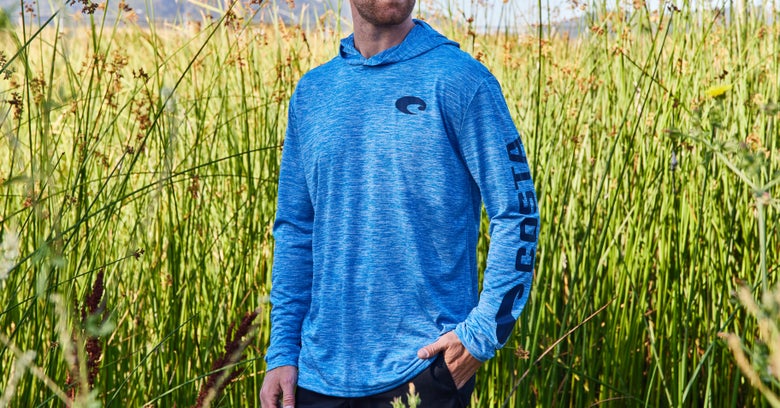 model with summer hooded long sleeve shirt on