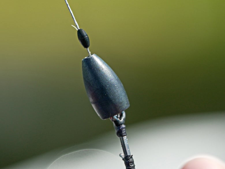 Flip rig with pegged weight