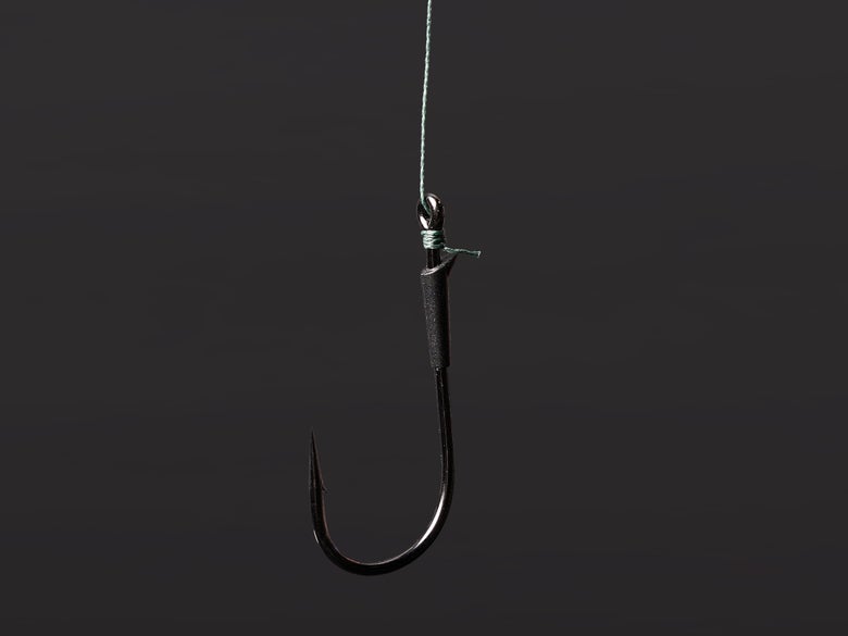 Flipping Hook Tied with Snell Knot.