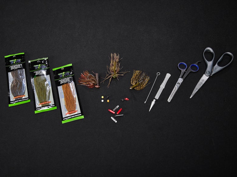 Skirt changing accessories for bass fishing jigs