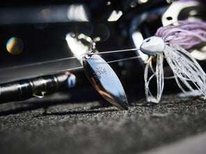showing hildebrandt blade on spinnerbait