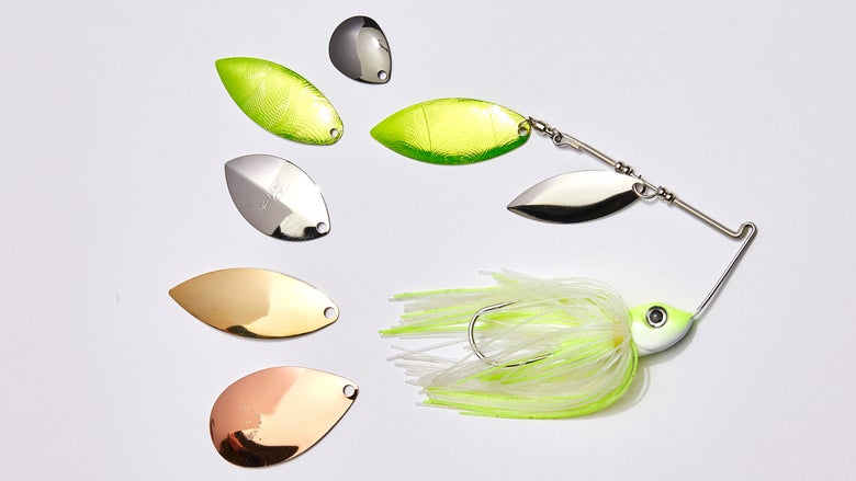 spinnerbait with assorted blades